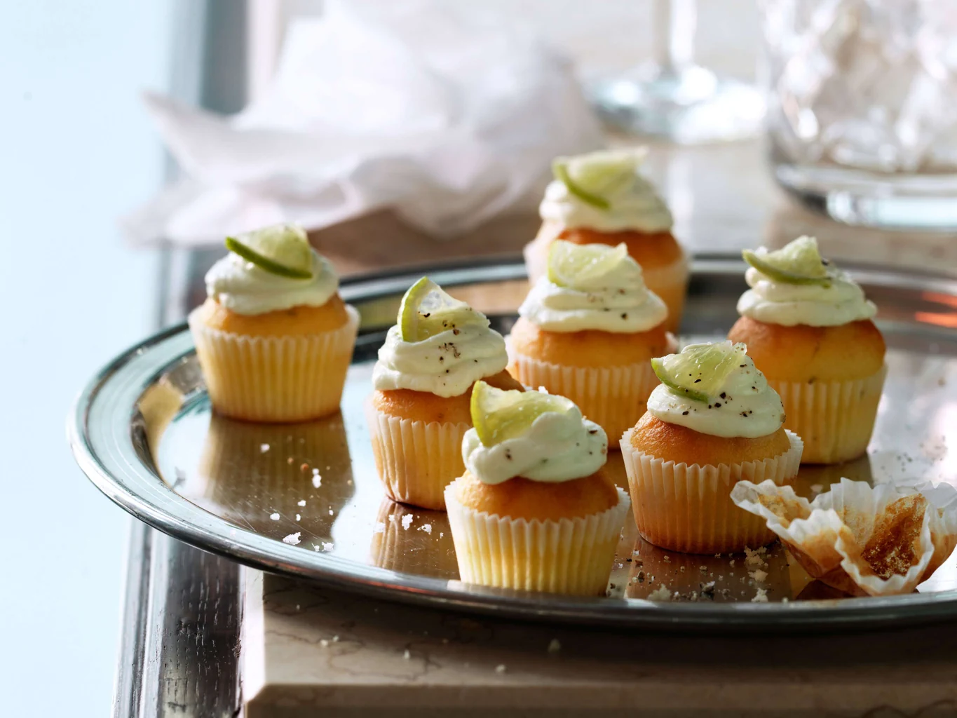 Salzige Gin-Limetten-Cupcakes mit Rosmarin