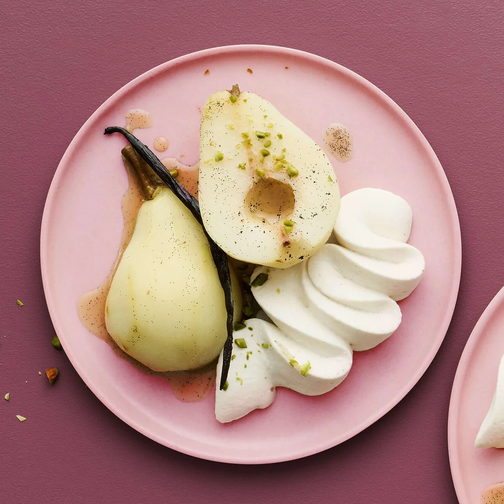 Pere alla vaniglia con panna alle castagne