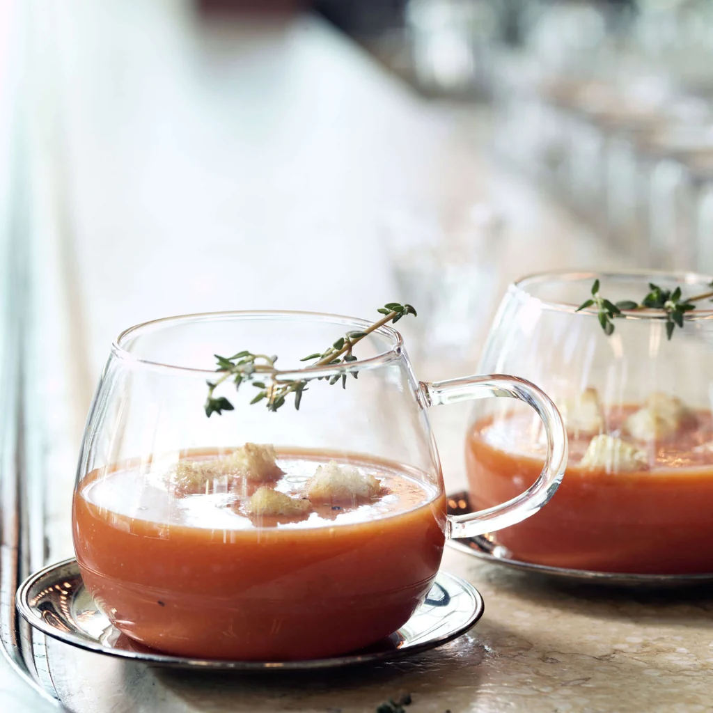 Kalte Ofentomatensuppe mit Gin