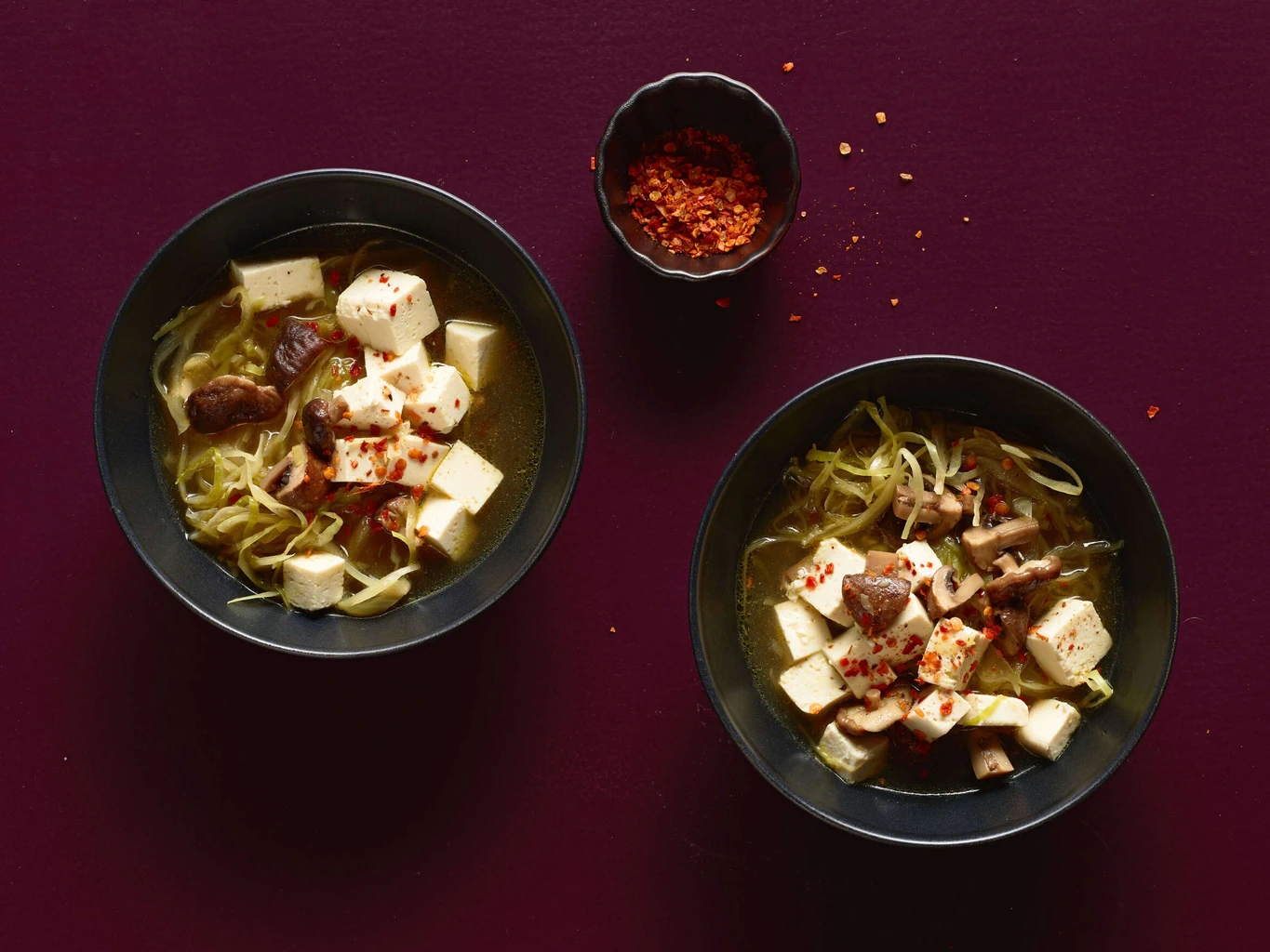 Kabis-Ingwer-Suppe mit Tofu