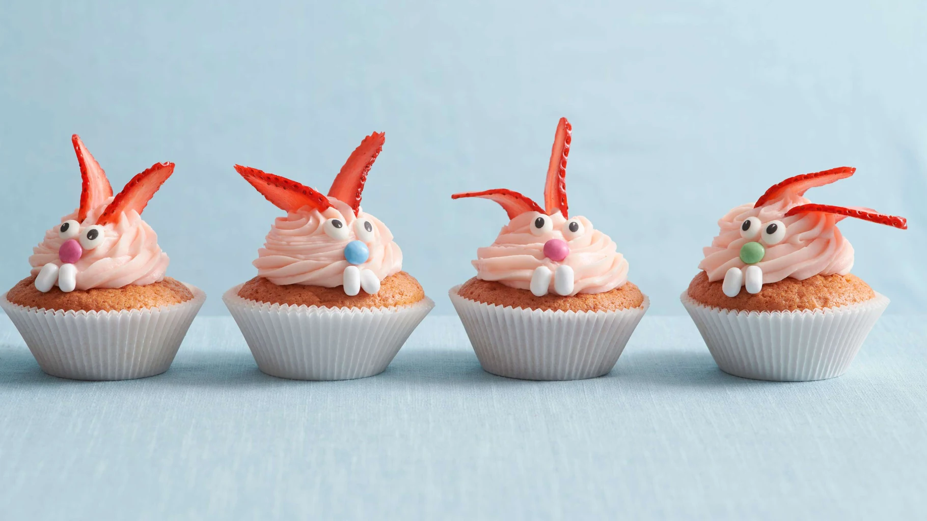 Cupcakes petits lapins aux fraises