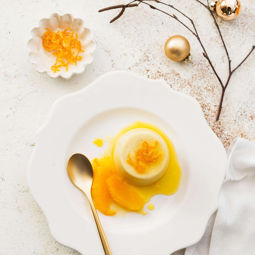 Panna cotta au safran avec oranges