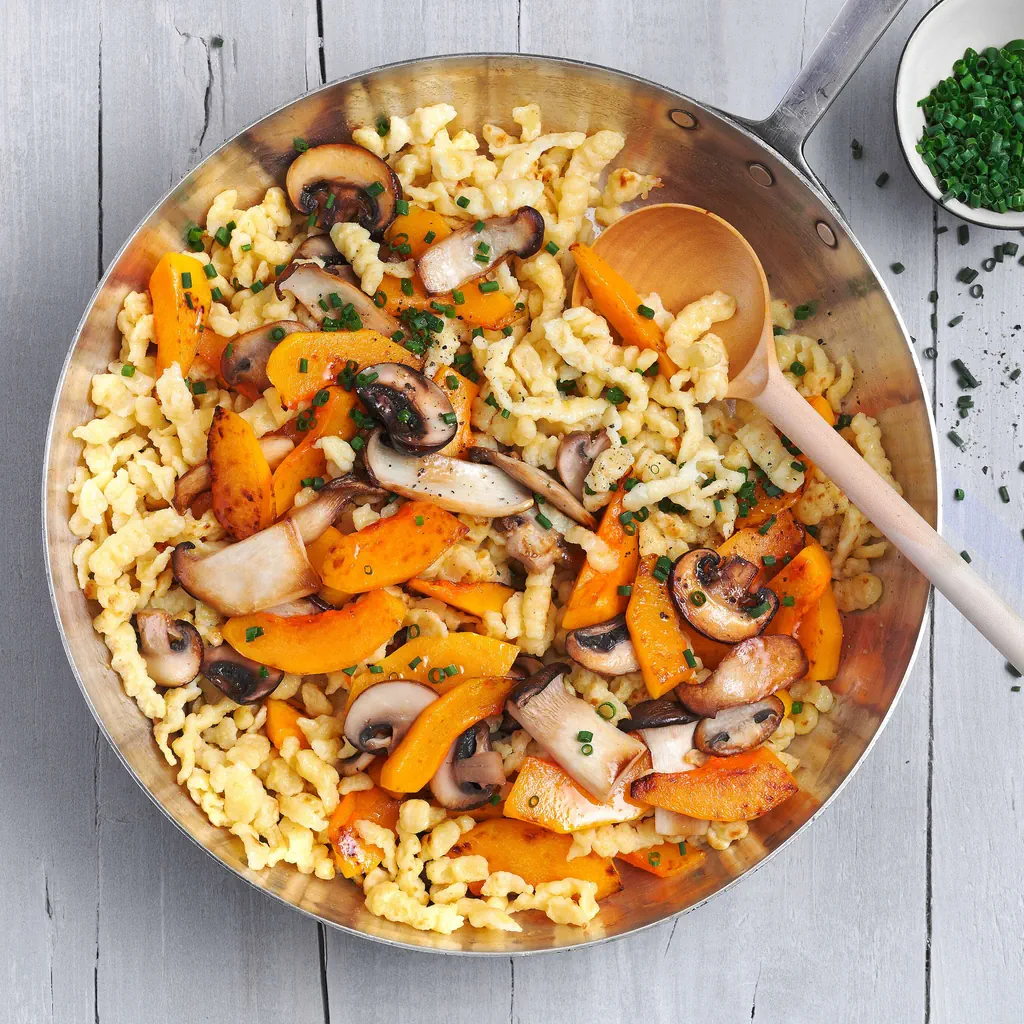 Knöpfli avec courge et champignons 
