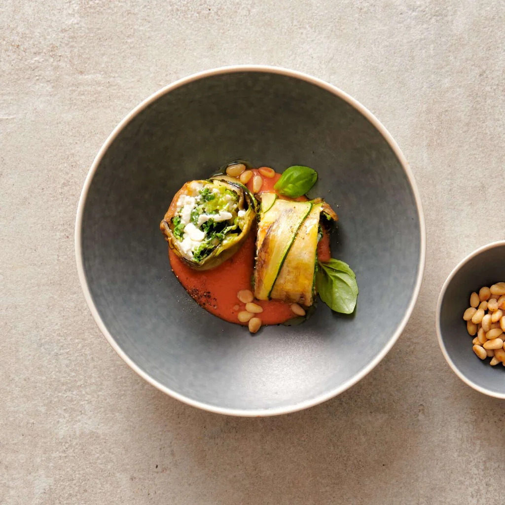 Auberginen-Zucchetti-Röllchen mit Feta