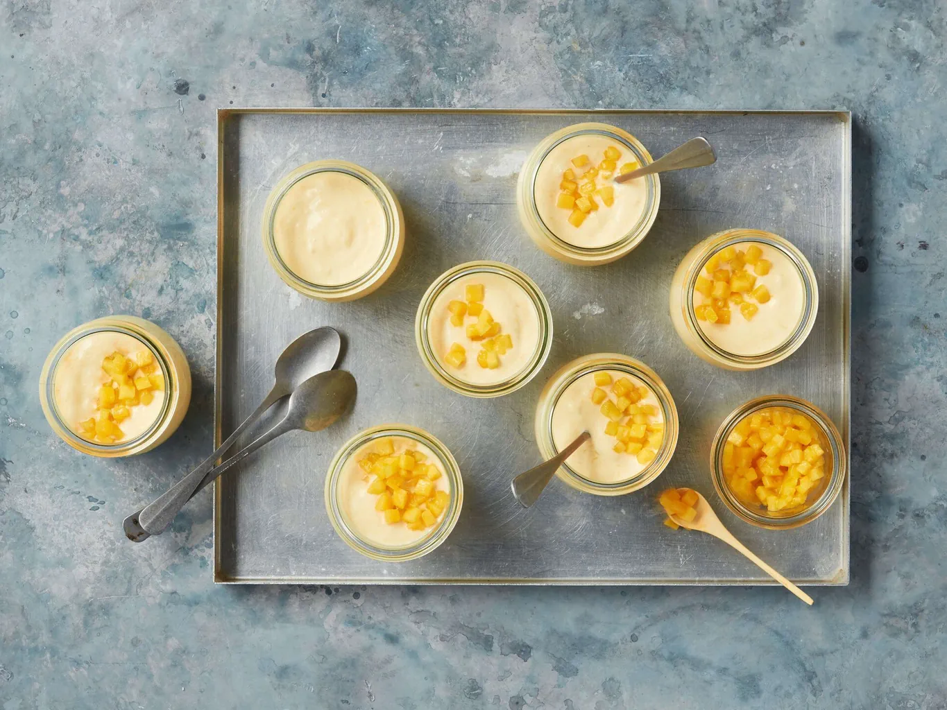 Crème au séré et à la mangue