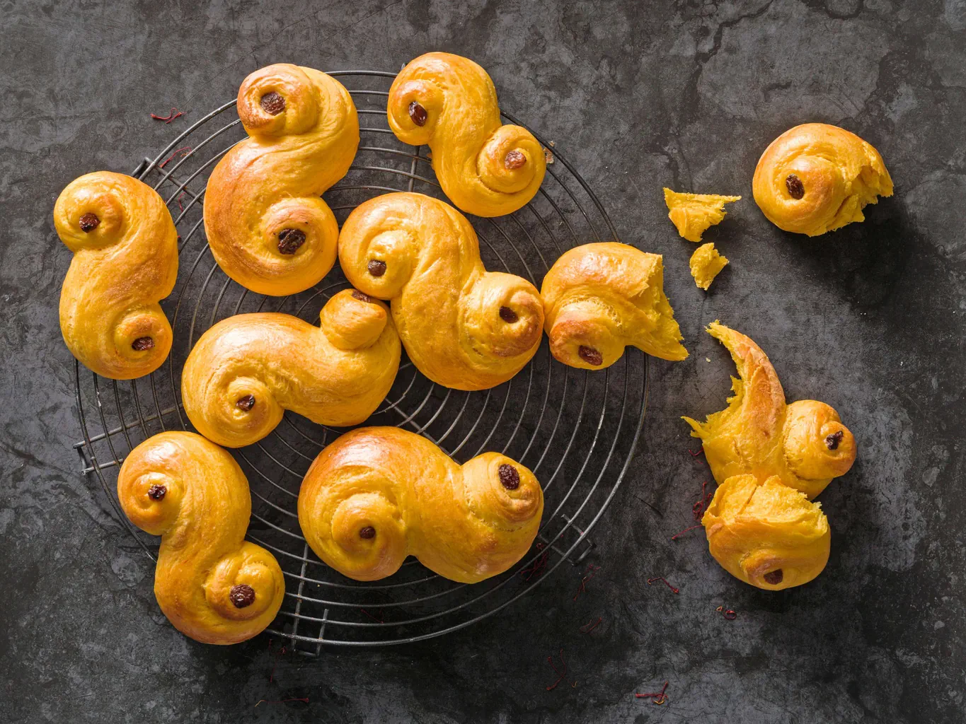 Safranbrötchen