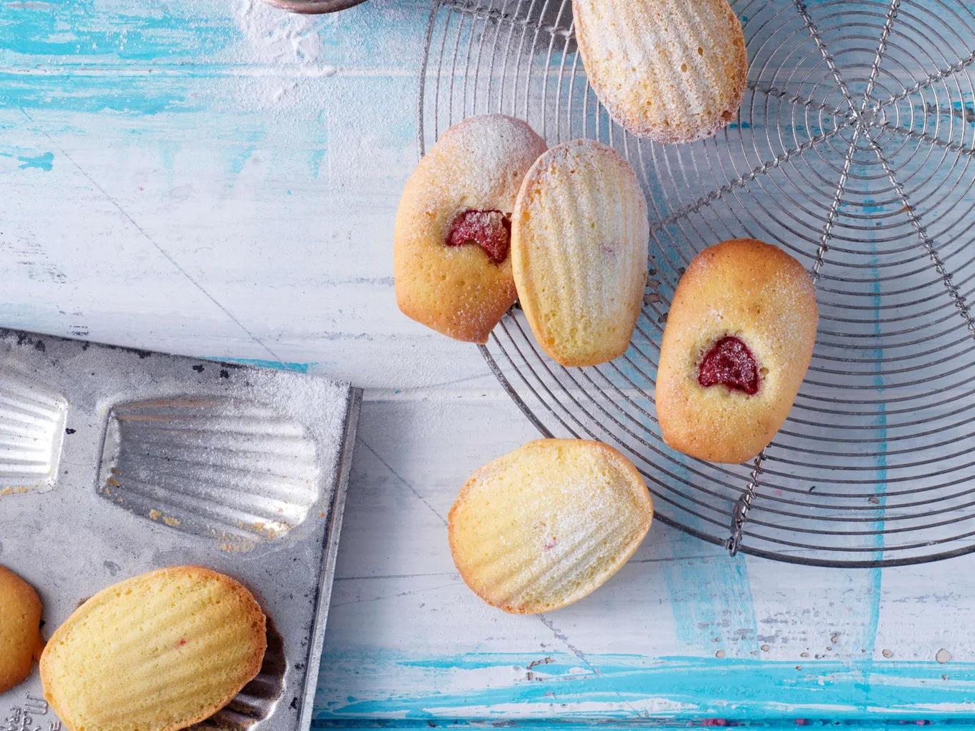 Madeleines aux framboises
