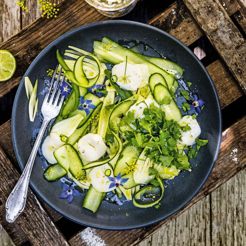Jakobsmuschel-Ceviche mit Fenchelblüten