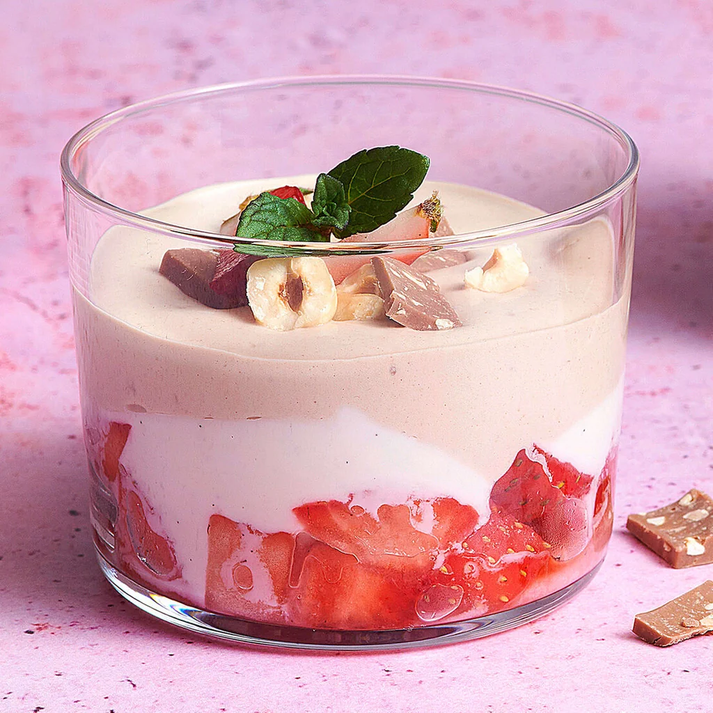 Crema di quark e cioccolato con fragole