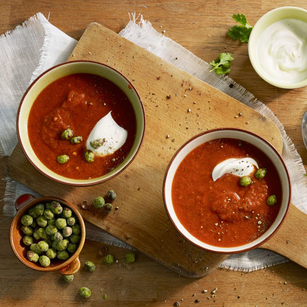 Soupe froide de poivrons et cacahouètes au wasabi