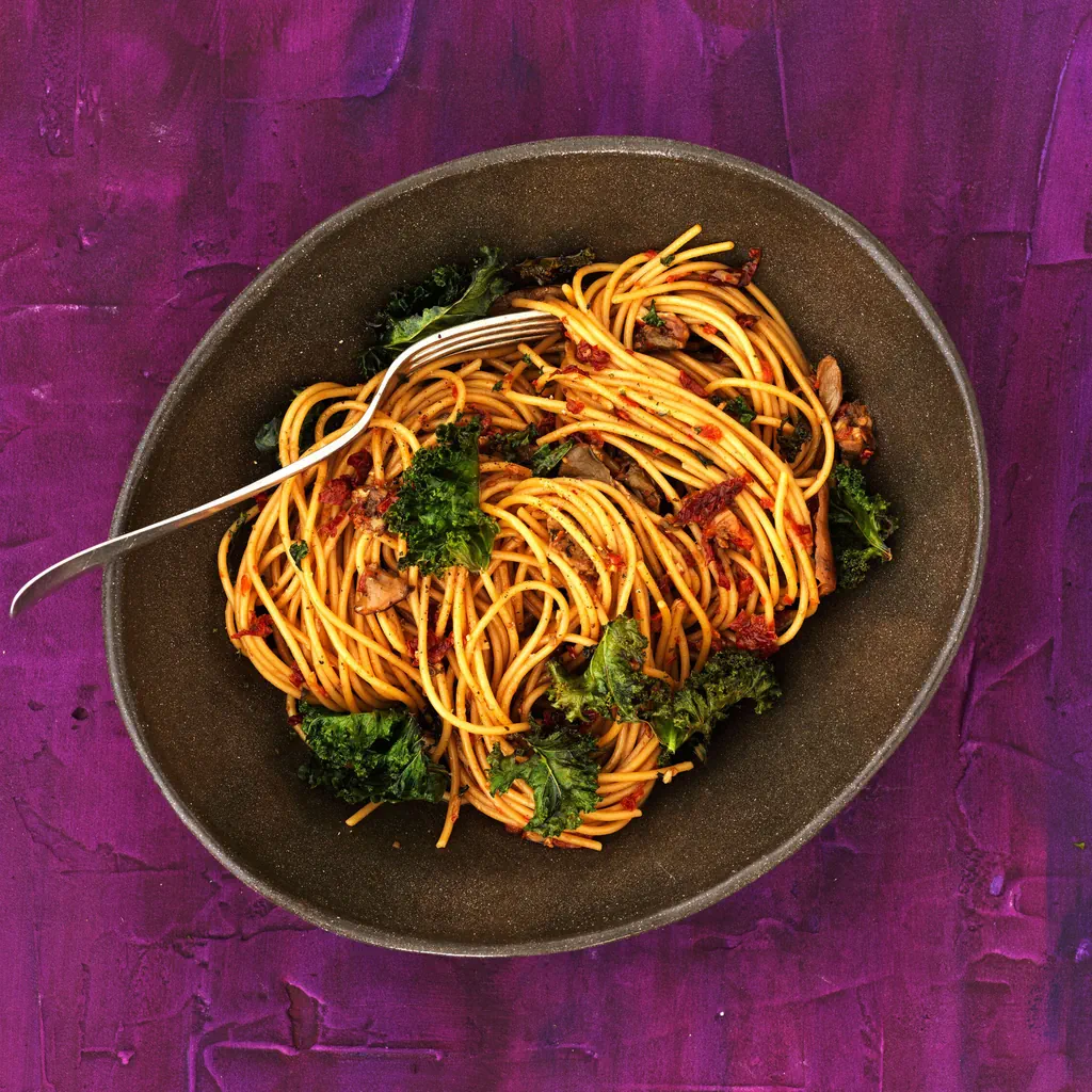 Spaghetti und Steinpilz-Dörrtomaten-Pesto 