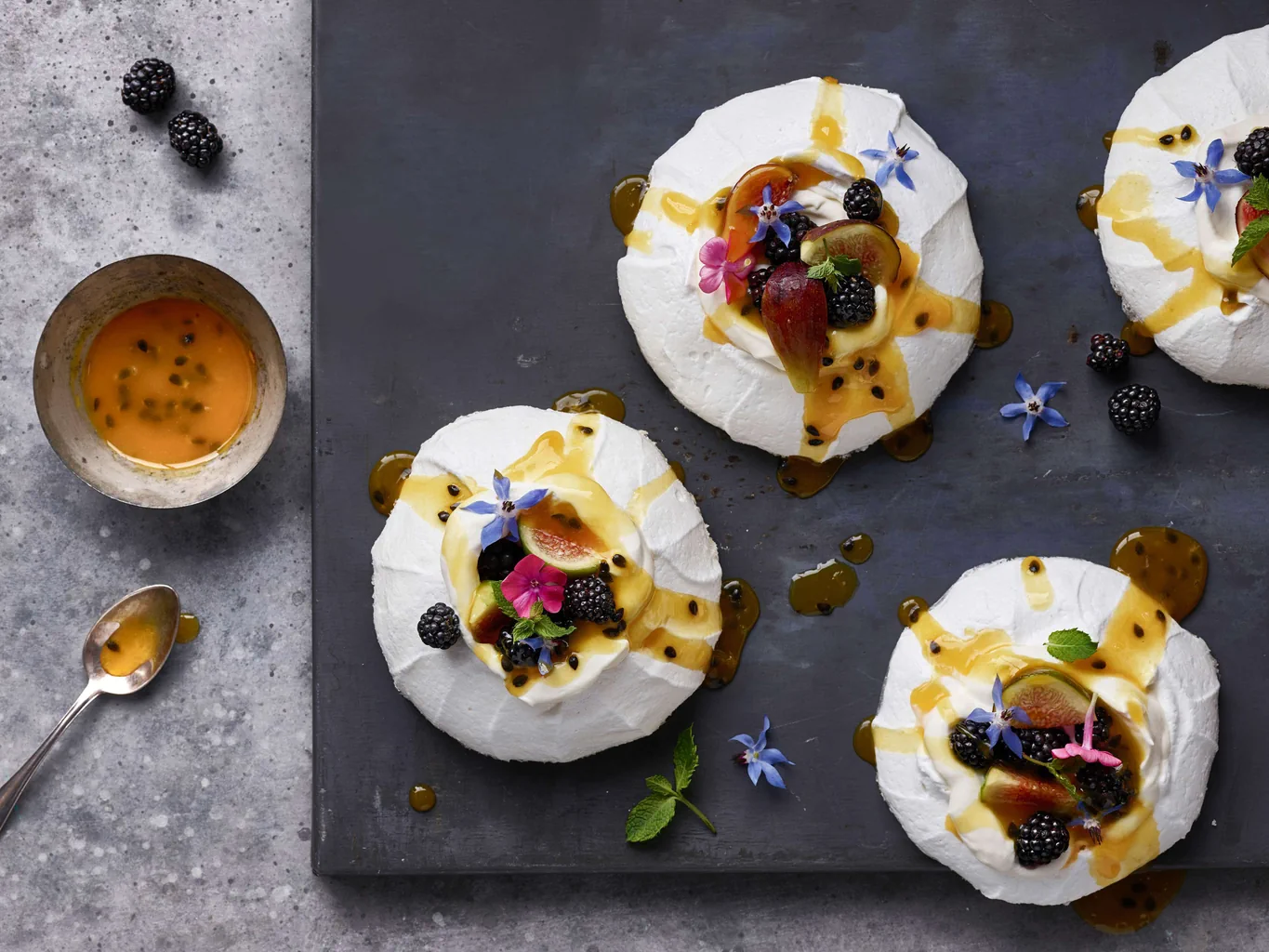 Mini-Pavlovas