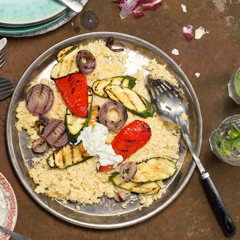Légumes grillés sur couscous
