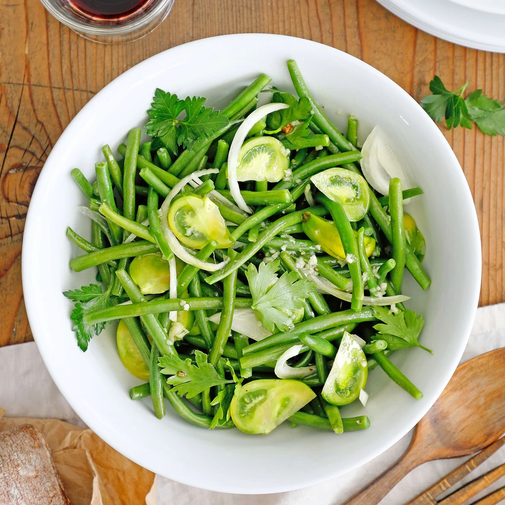 Salade de haricots verts et tomates vertes