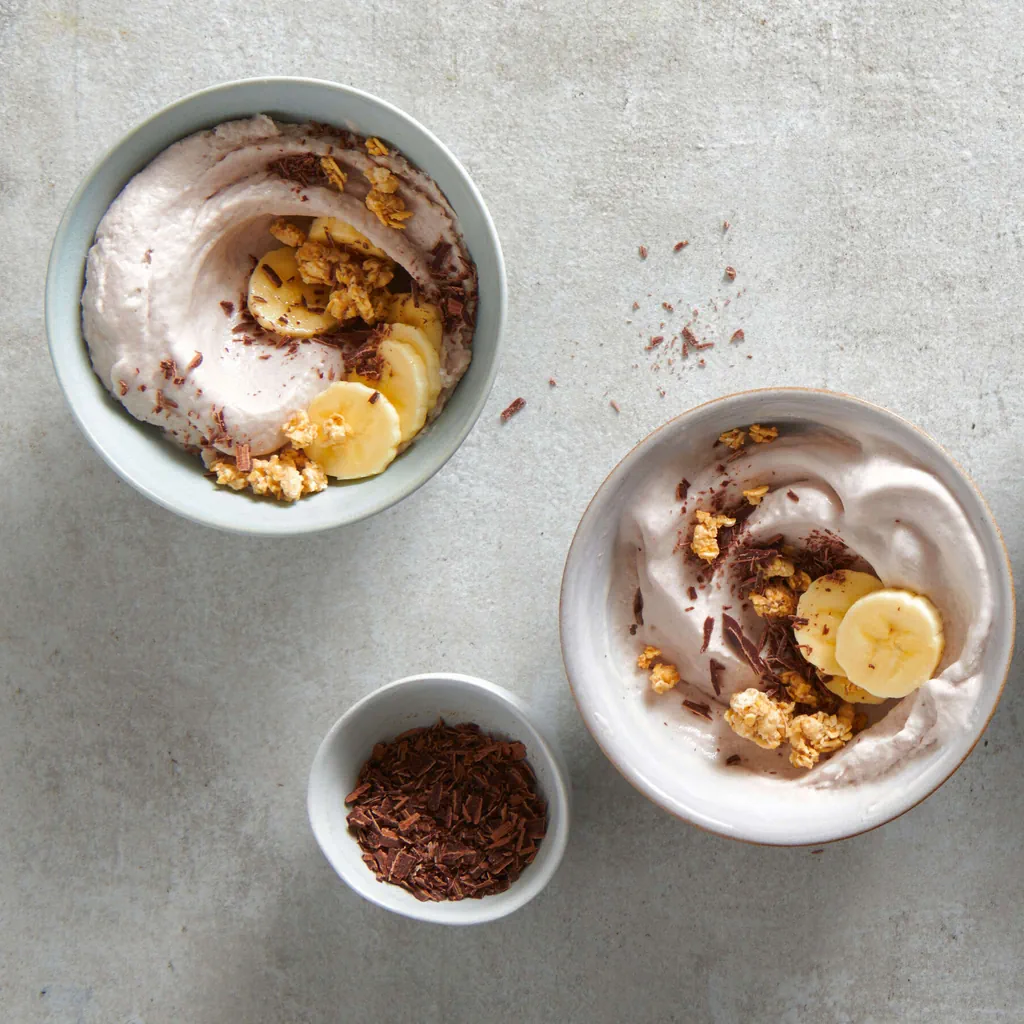 Glace à la banane avec chocolat