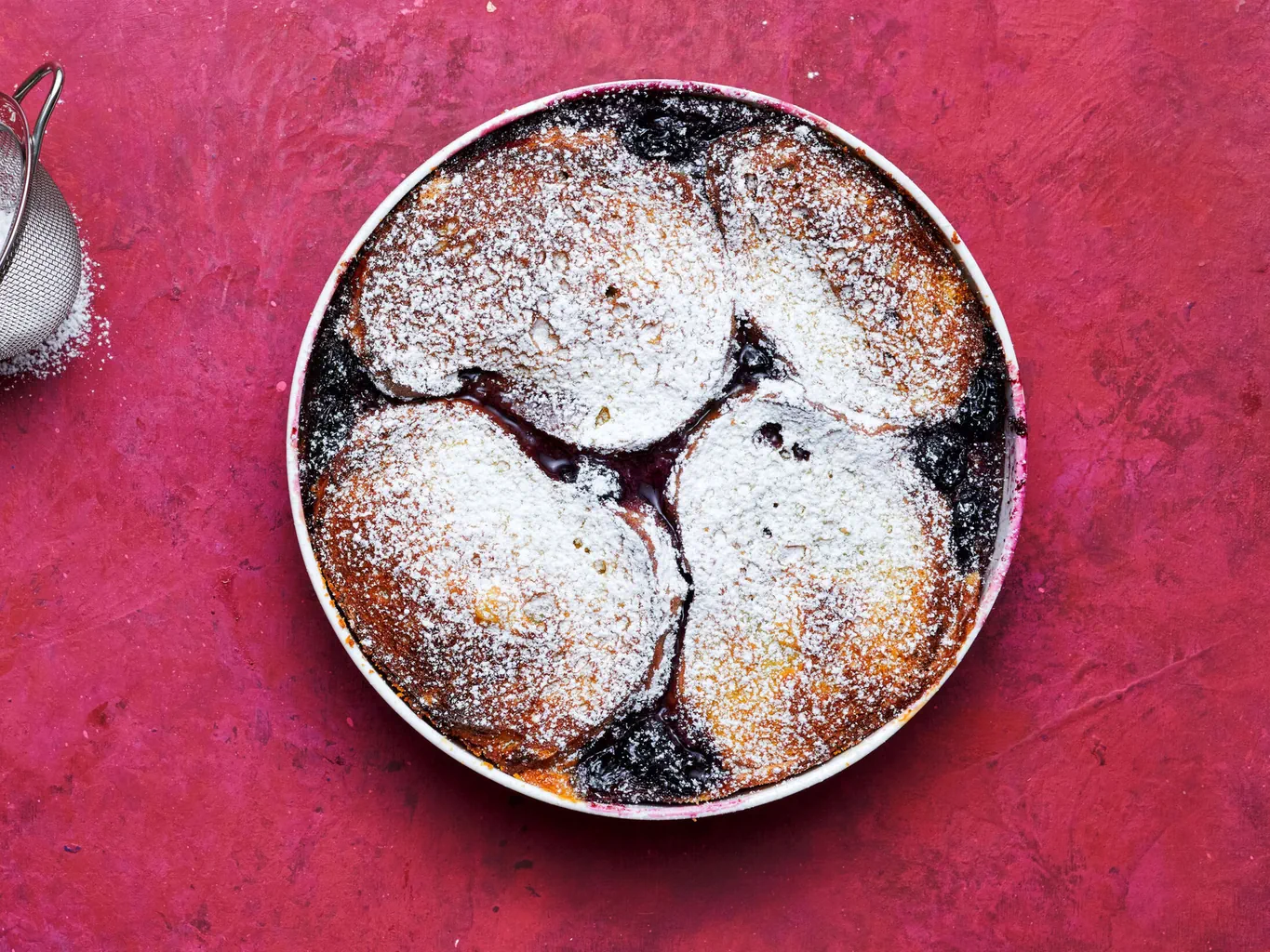Gratin de pain aux cerises
