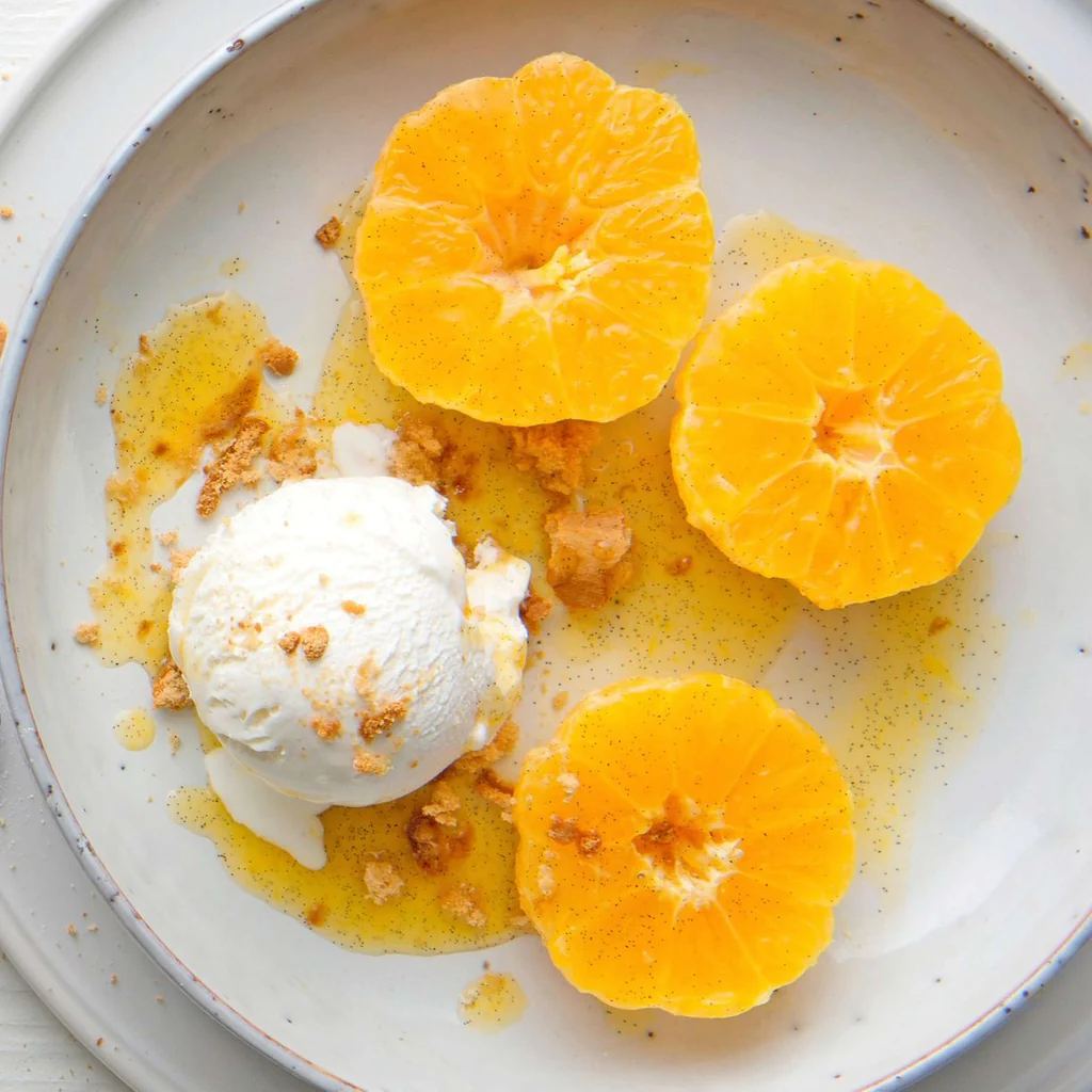 Mandarini con crumble di panpepato