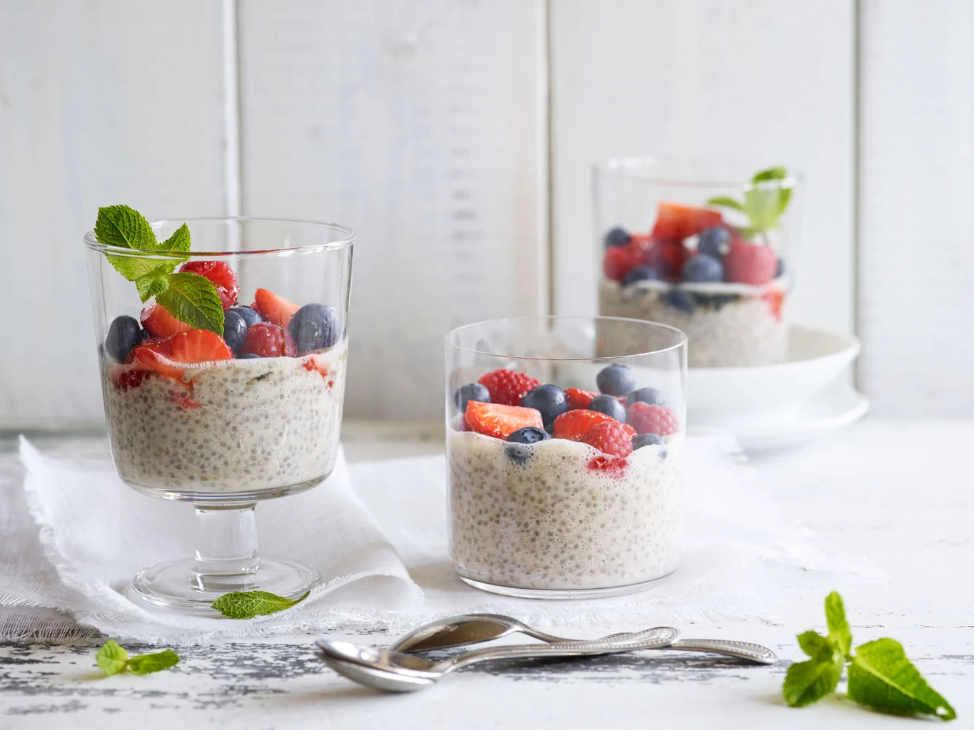 Chia-Pudding mit Beeren