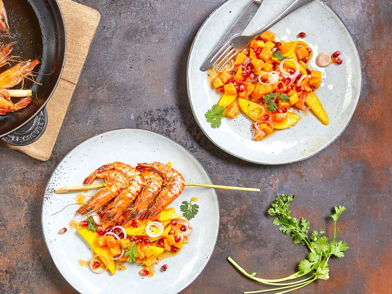Mango-Papaya-Salat mit Crevetten