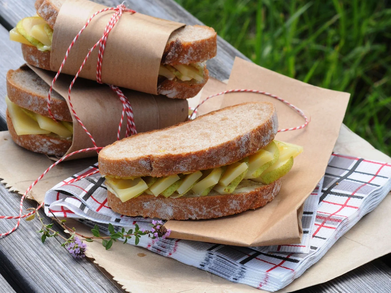 Emmentaler Faustbrot mit Birne