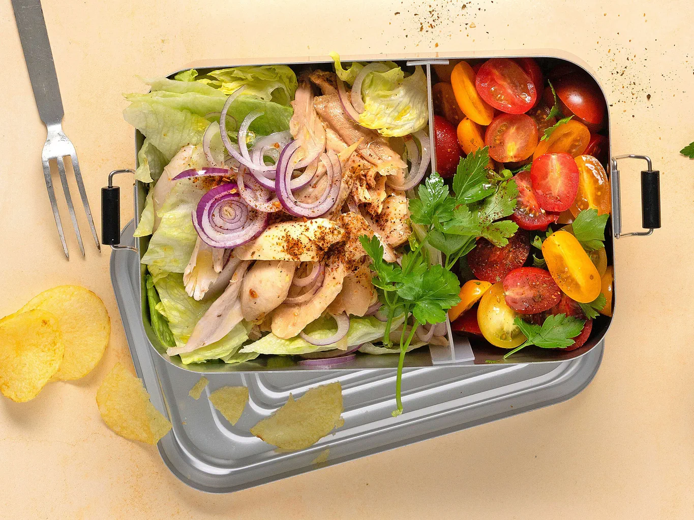 Pulled chicken in insalata