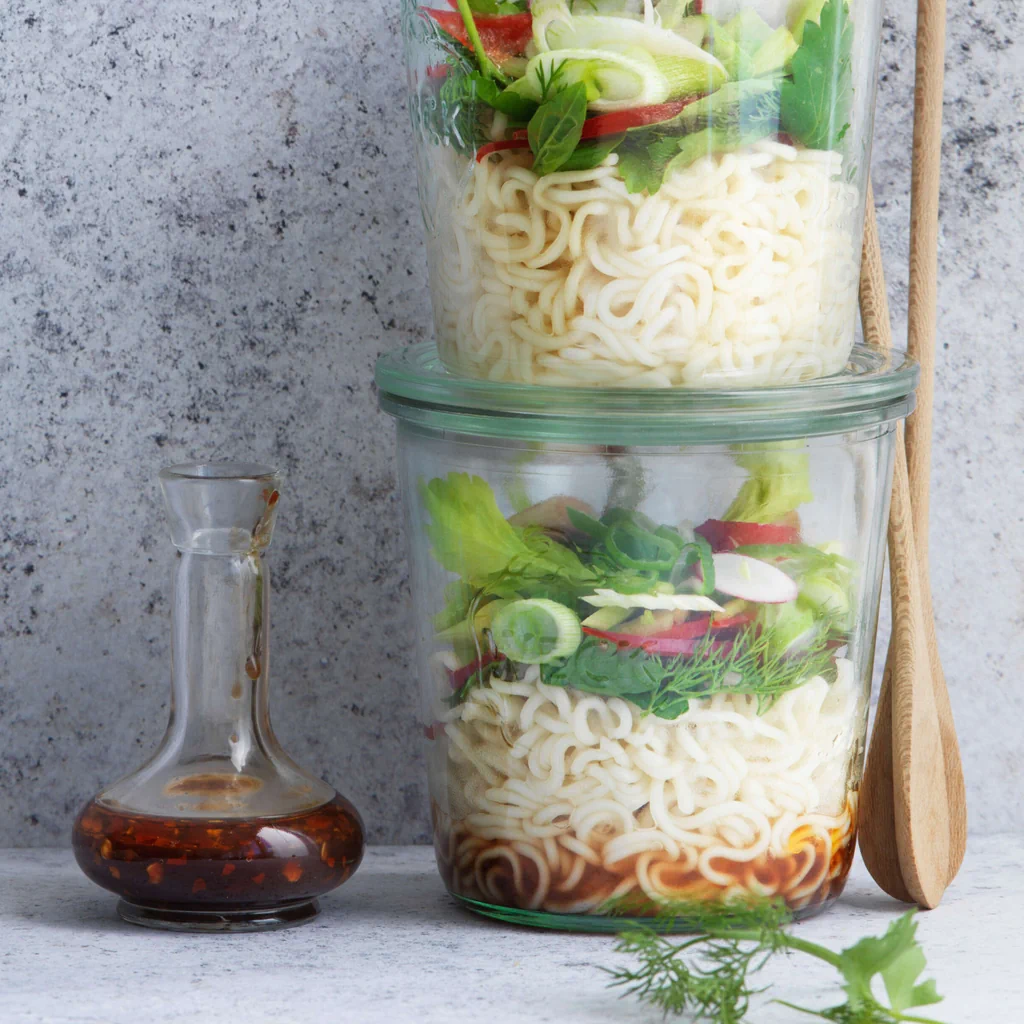 Asia-Salat im Einmachglas