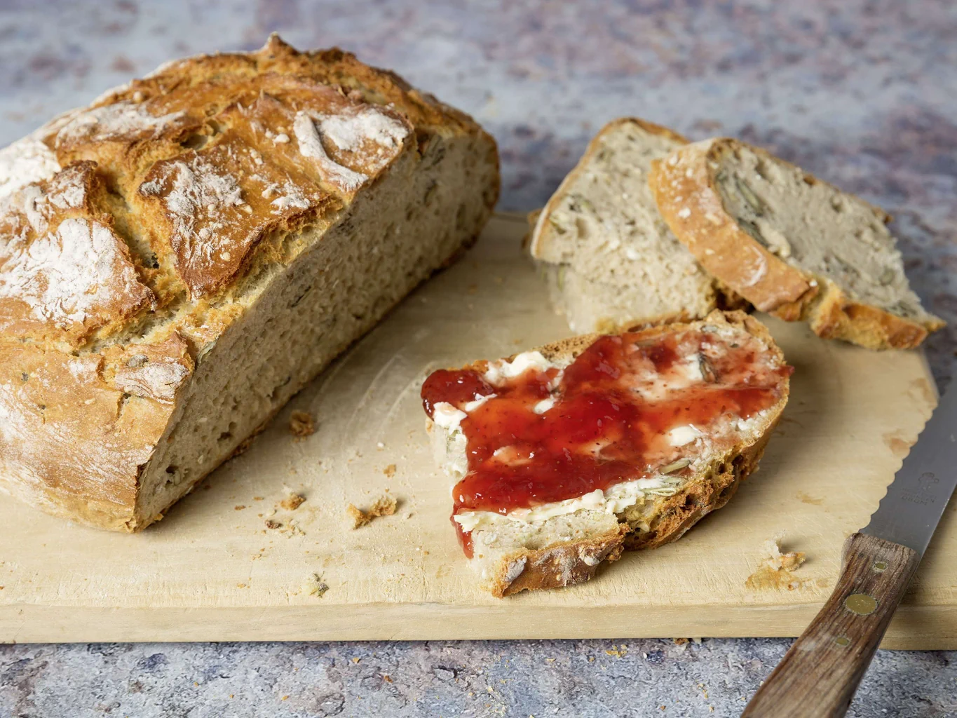 Pane al grano saraceno con semi di zucca