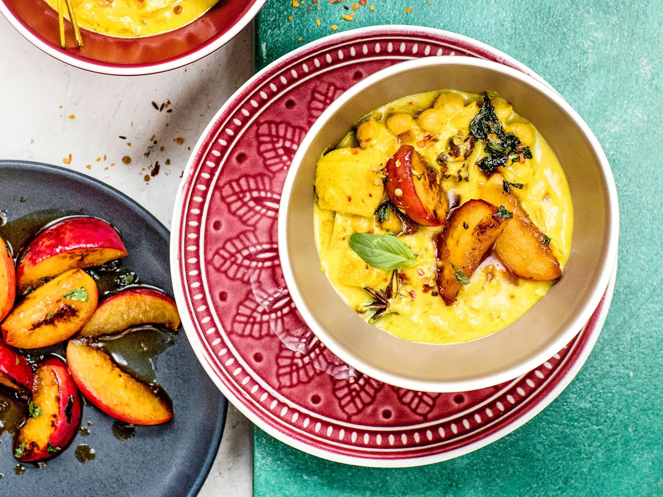 Kichererbsen-Curry mit Pfirsich