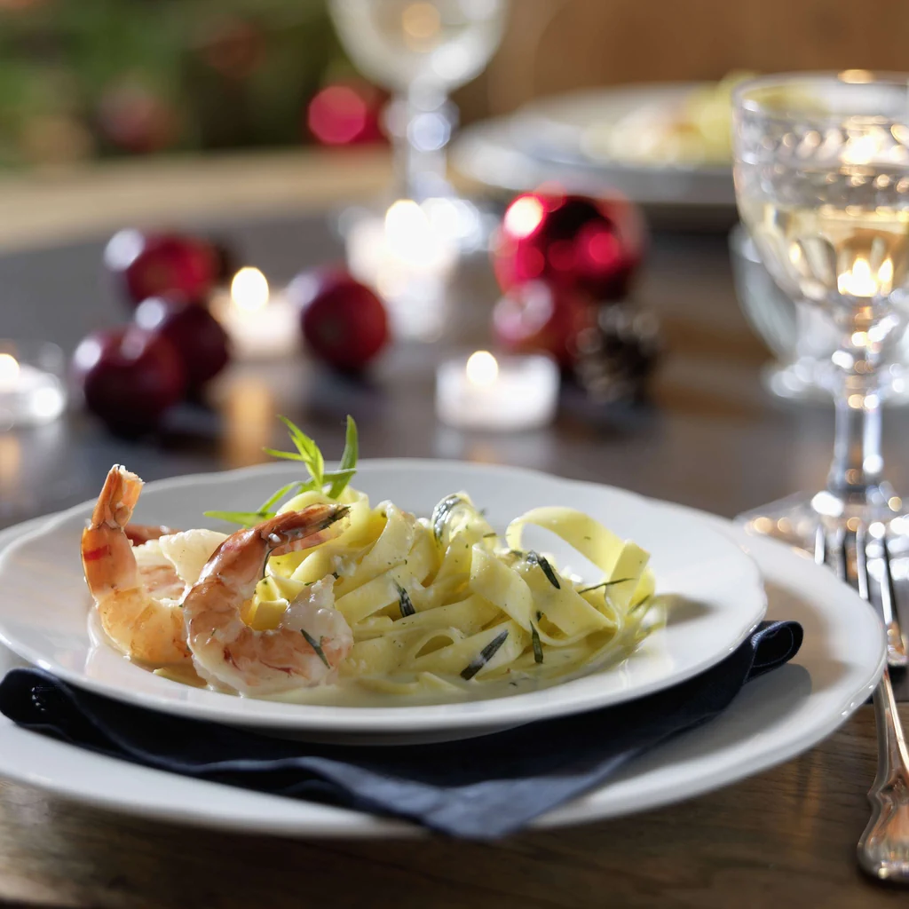 Tagliatelle aux crevettes et sauce au citron et à l’estragon
