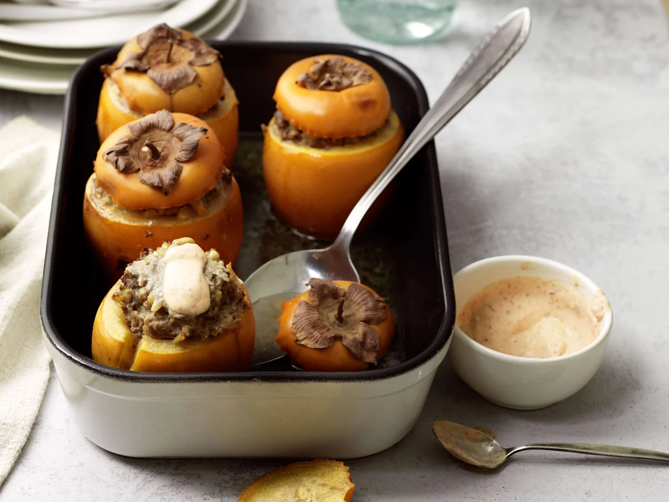 Cachi al forno ripieni di carne macinata