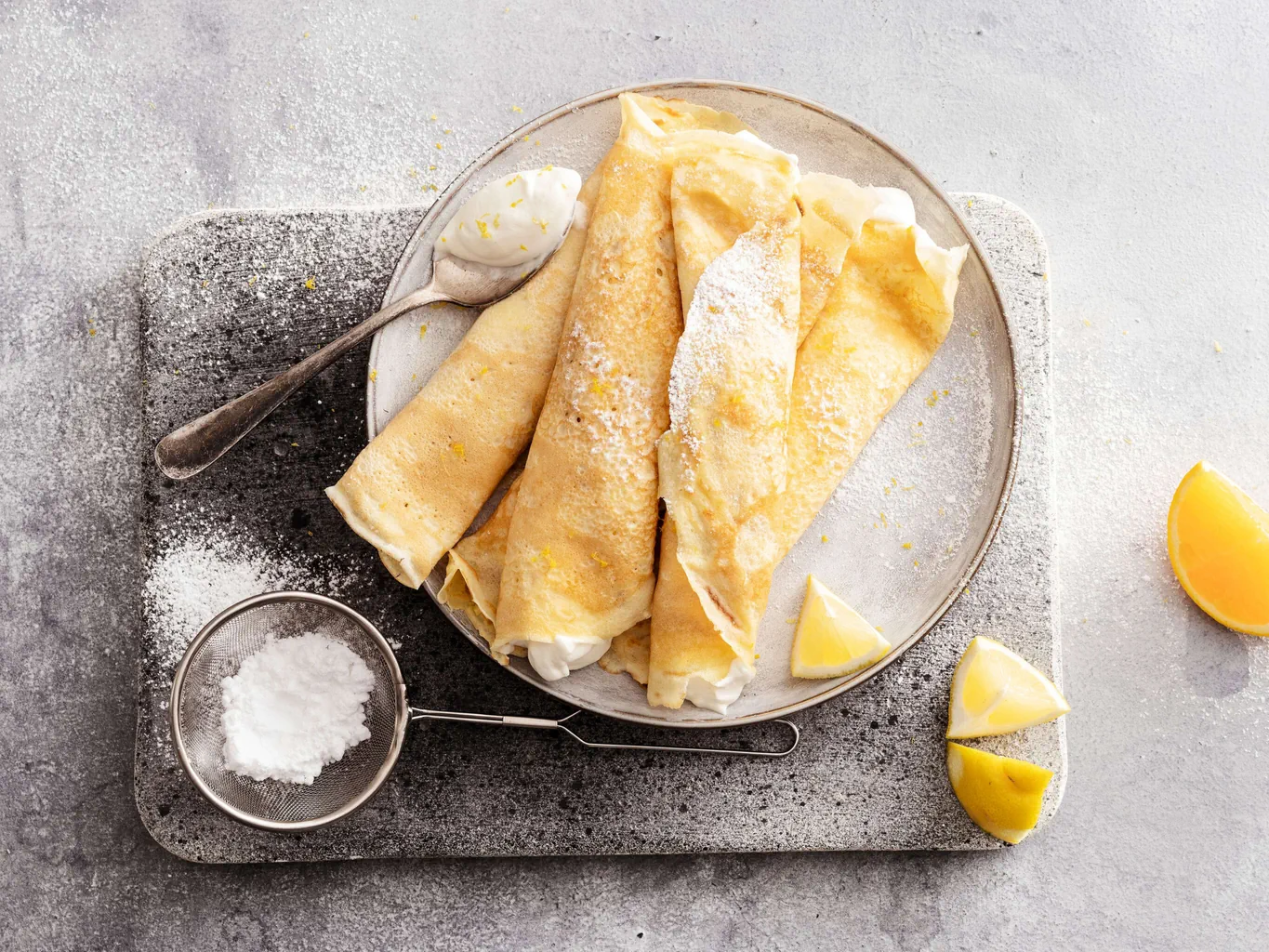 Omeletten mit Zitronen-Ricotta-Creme