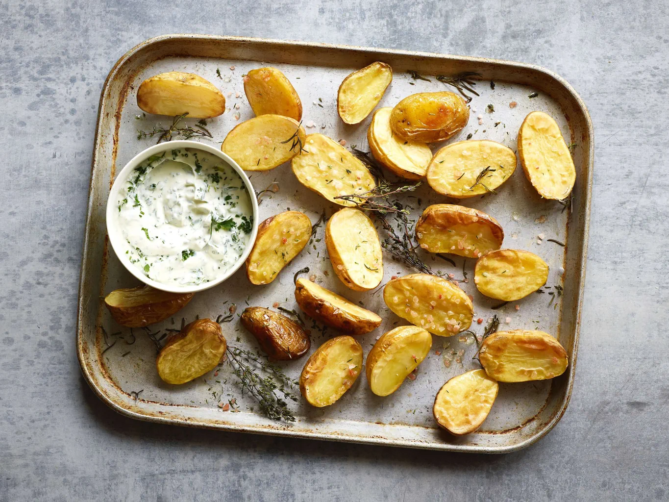 Pommes de terre au four avec dip au séré