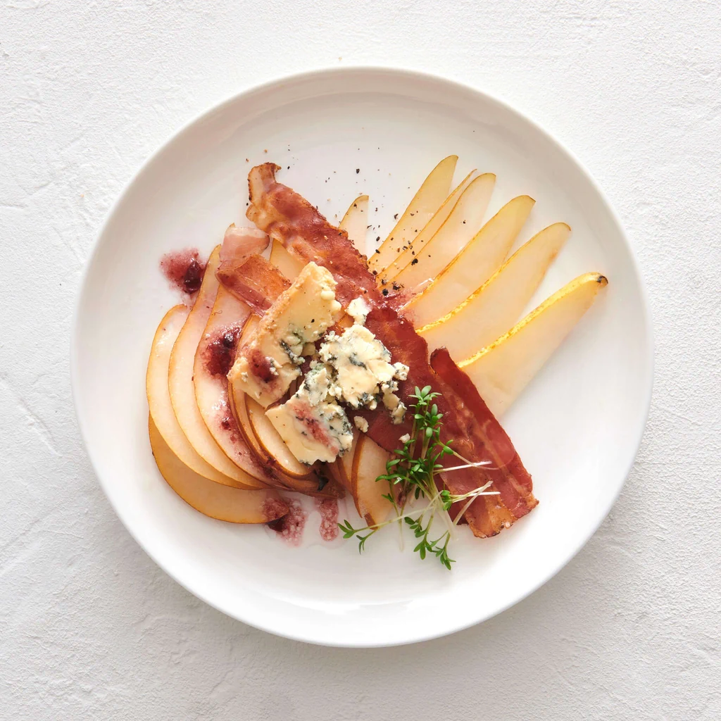 Pikantes Birnen-Carpaccio mit Stilton 