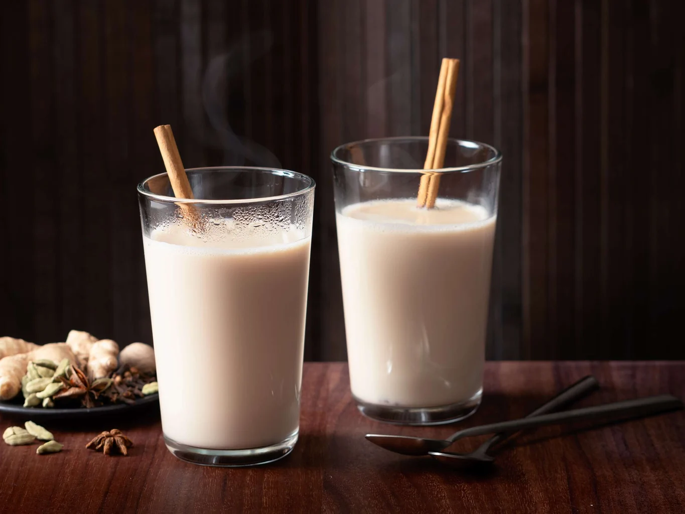 Gewürztee mit Milch
