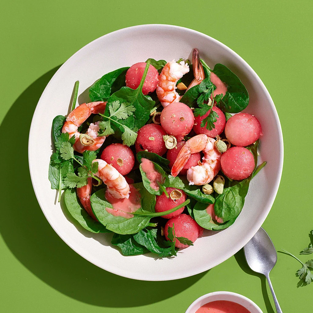 Insalata d'anguria con gamberetti