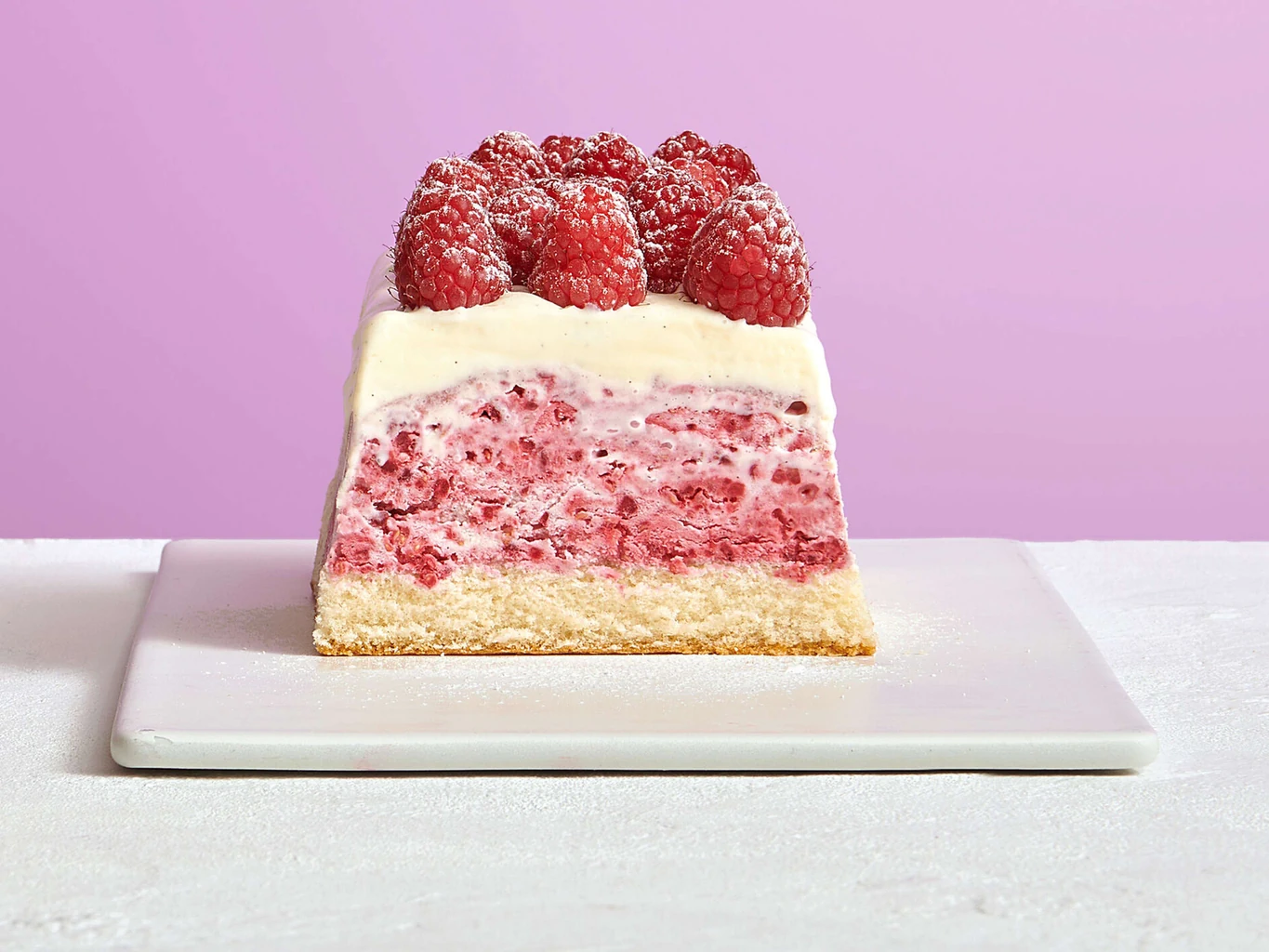 Cake glacé aux framboises