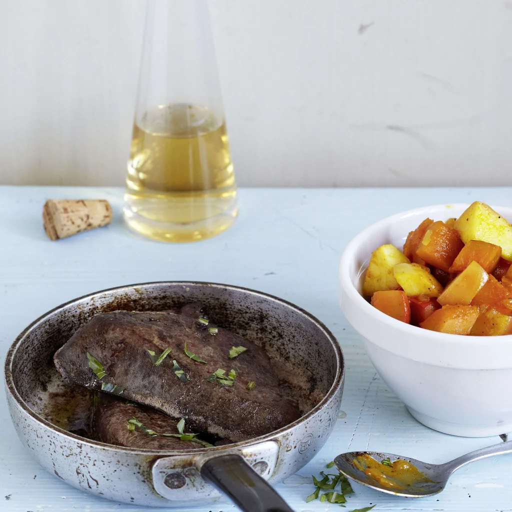 Kürbis-Apfel-Gemüse mit Kalbsleberschnitzel