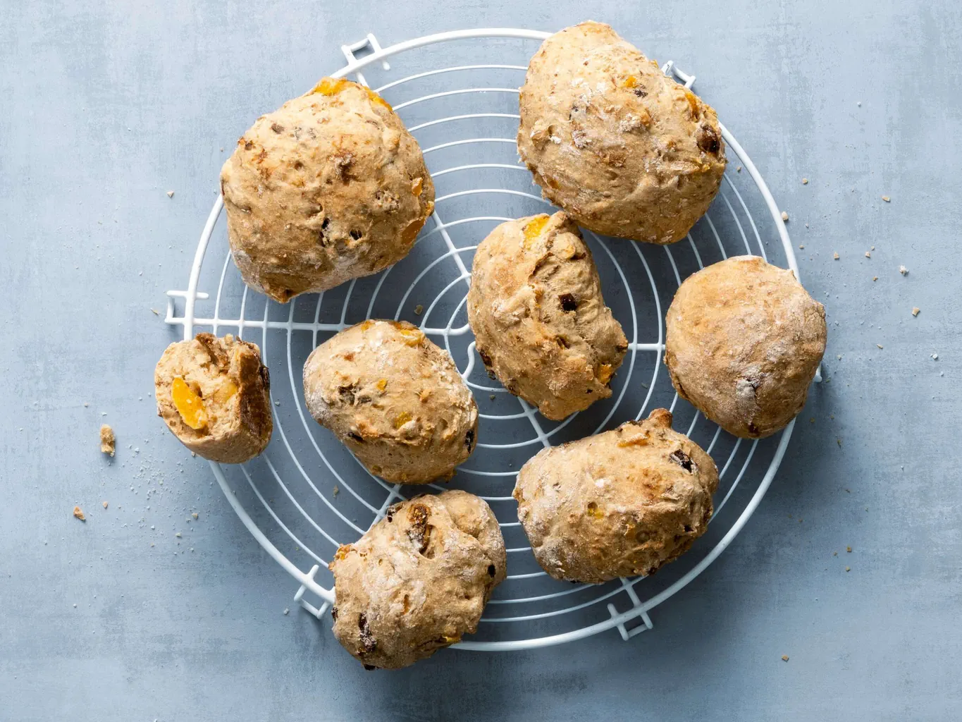 Brötchen mit Dörrfrüchten