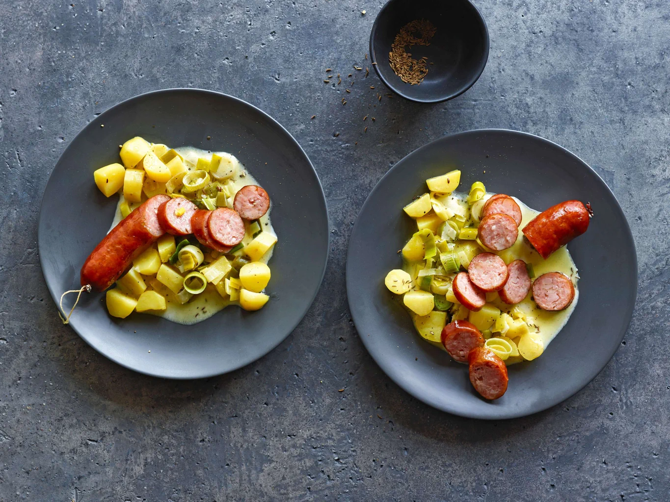 Saucisson mit Kartoffel-Lauch-Gemüse