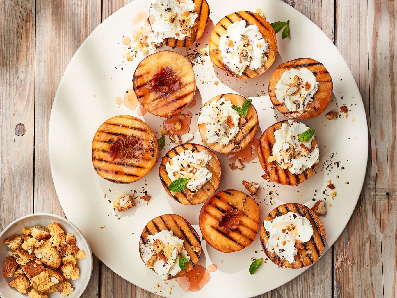 Pêches grillées avec crème au mascarpone