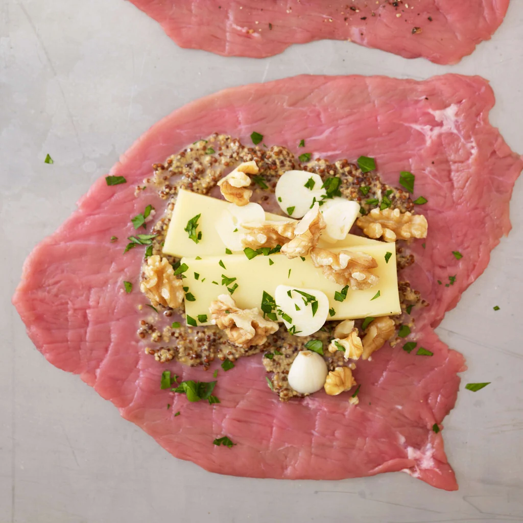 Cordon bleu con gruyère, aglio e noci