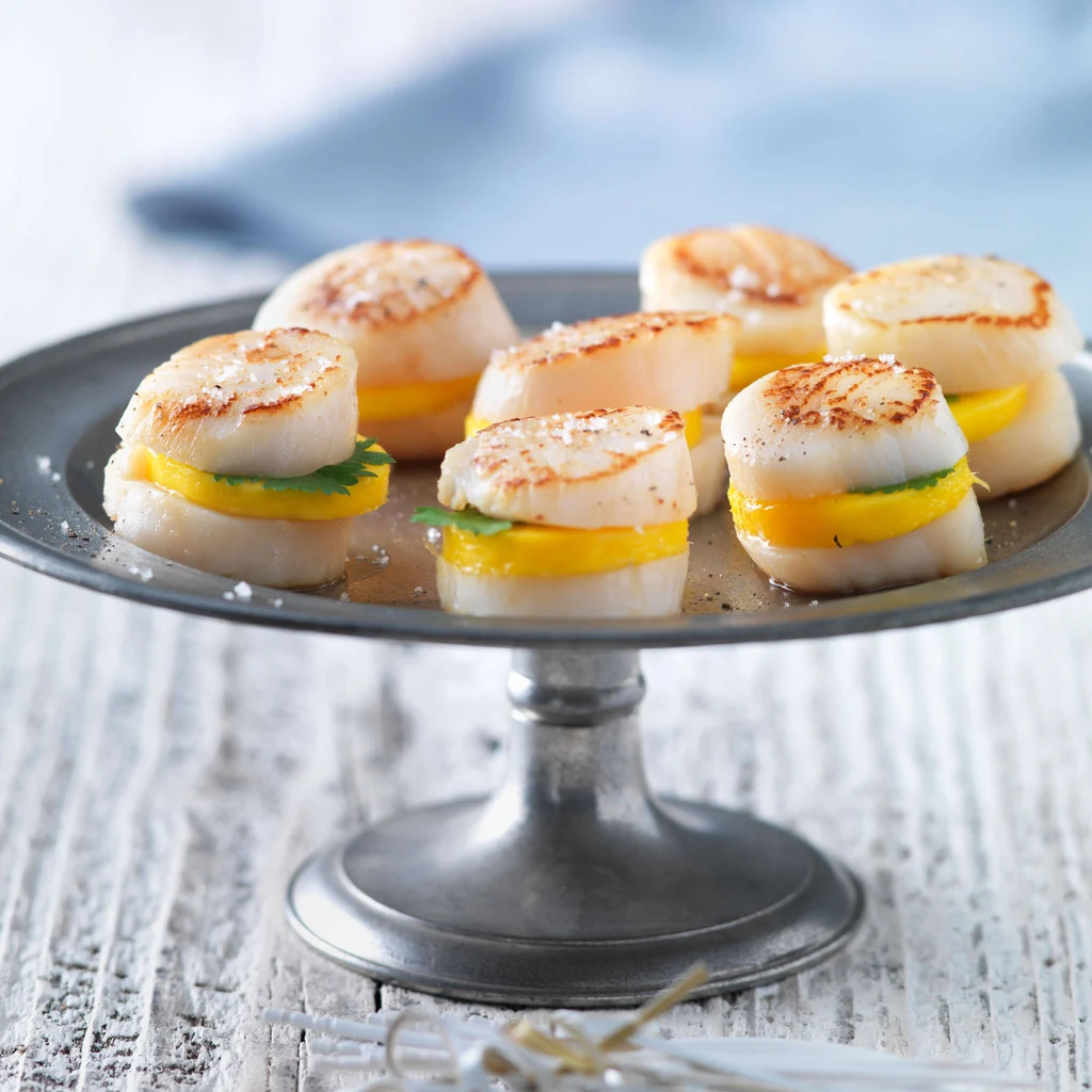 Miniburgers de saint-jacques à la mangue