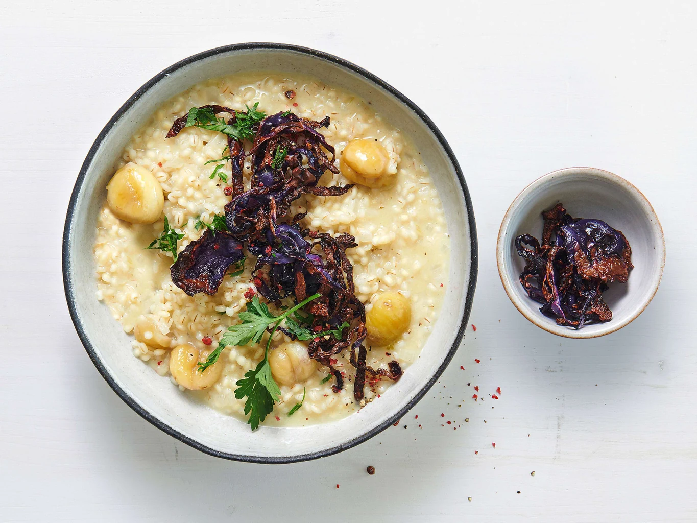 Orzotto al cavolo rosso croccante