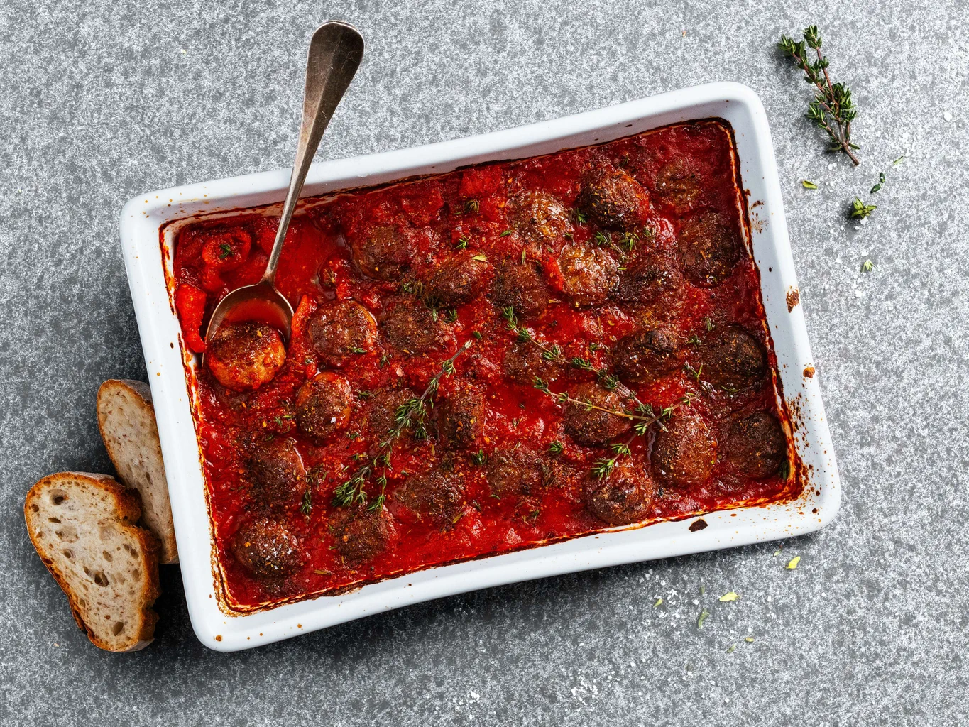 Hackfleischbällchen in Tomatensauce