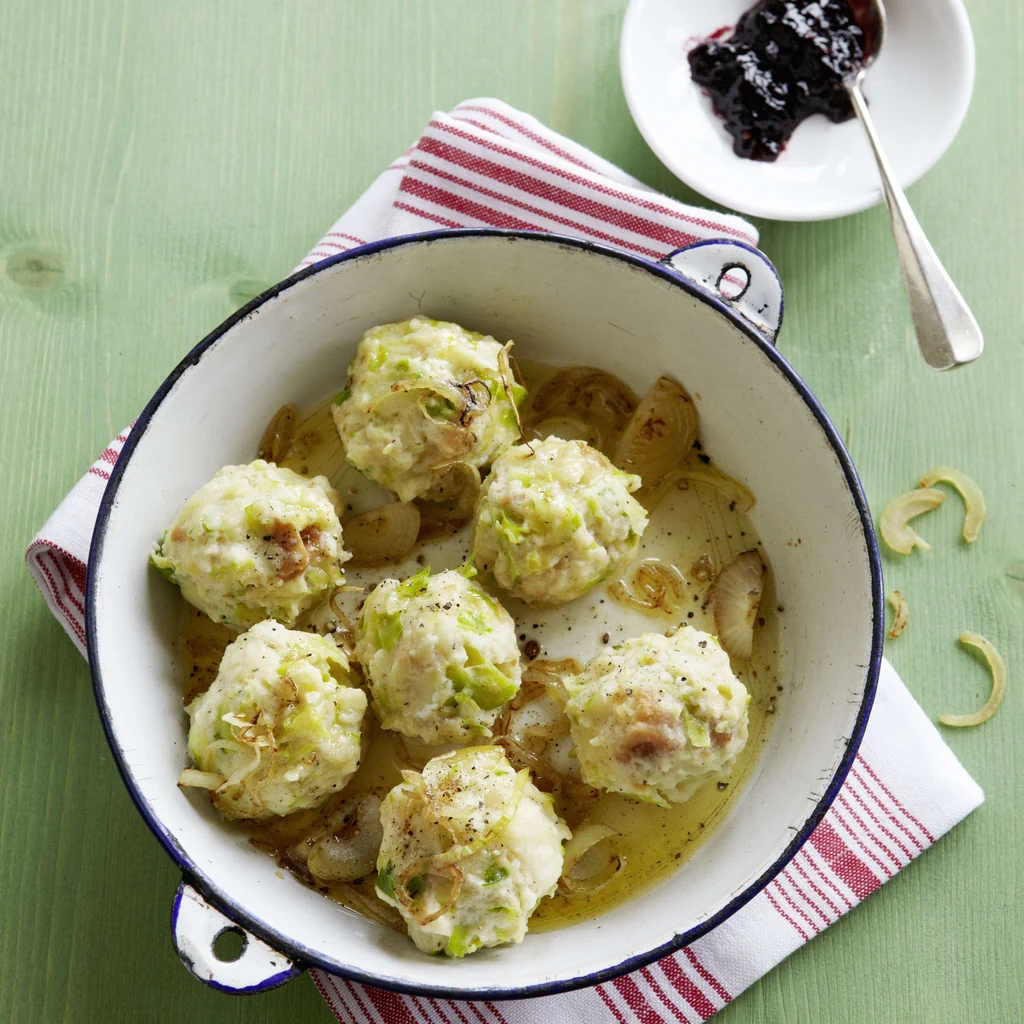 Rosenkohl-Brot-Knödel