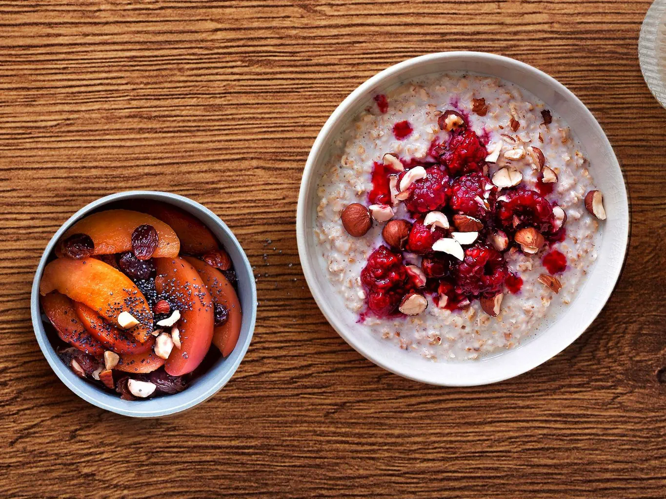 Porridge mit Früchtetoppings