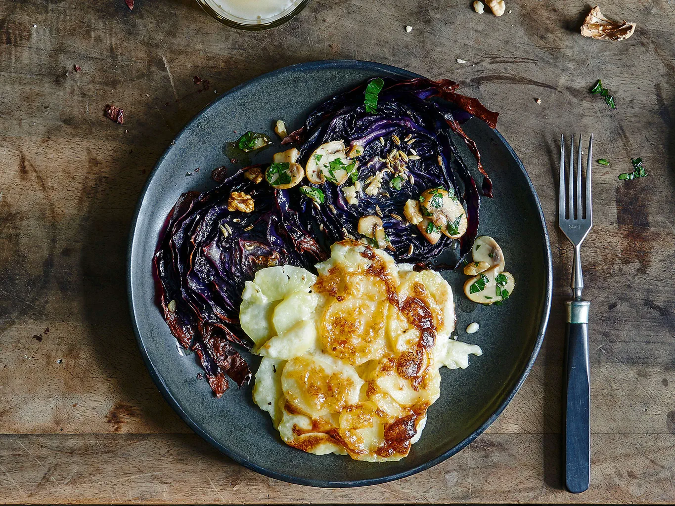 Gratin dauphinois avec chou rouge rôti