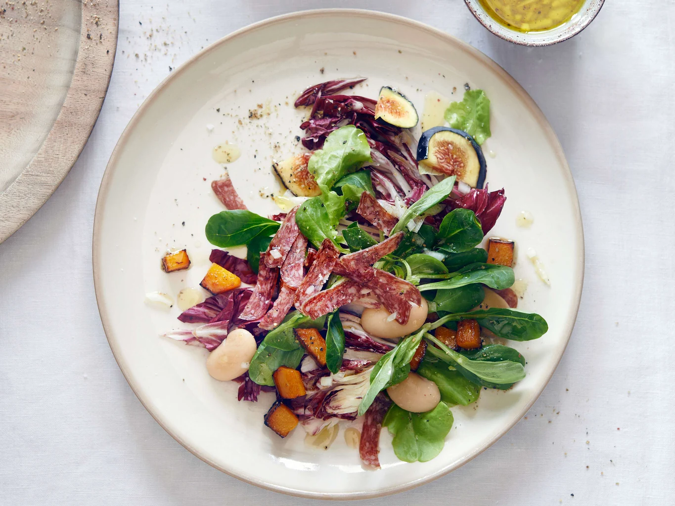 Salade d’automne avec salsiz de cerf