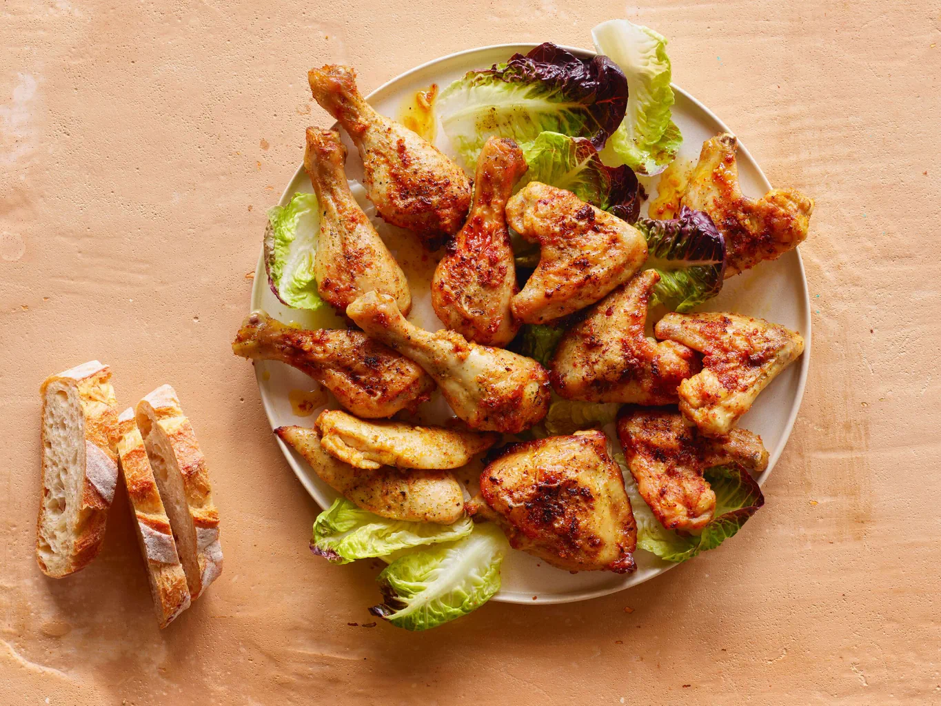Pezzi di pollo marinati