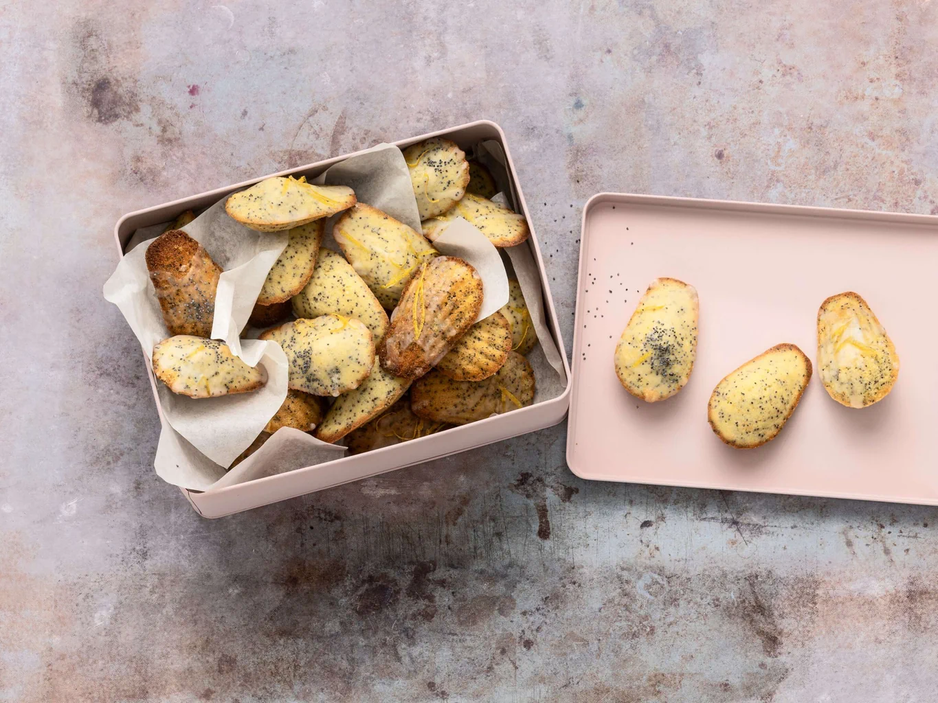 Madeleines al limone e ai semi di papavero